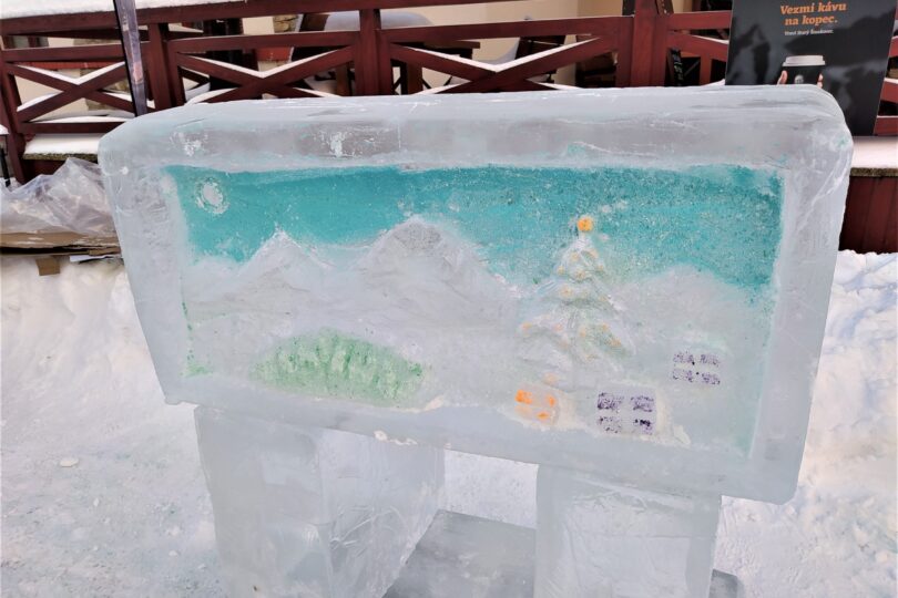 Vysoké Tatry skrášlia ďalšie originálne ľadové sochy