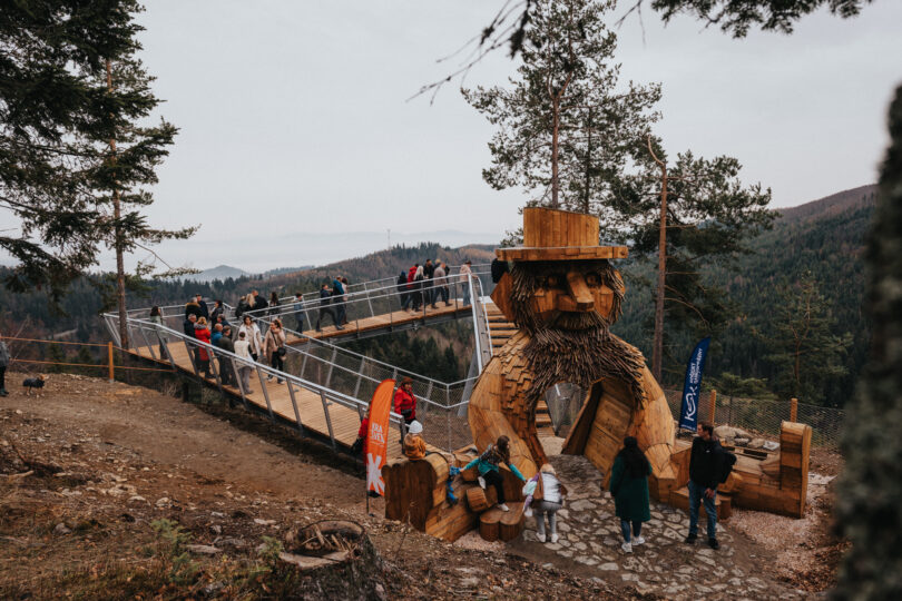 Obri v raji - zážitkový lom