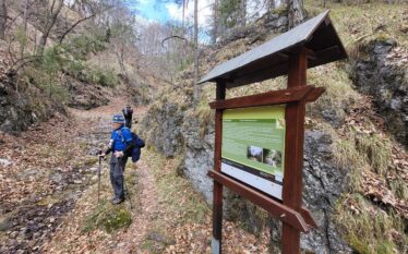 Náučný chodník Fraňa Madvu