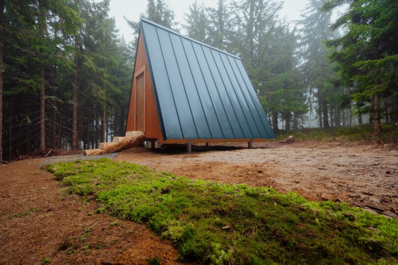 Útulňa na Skorušine: Prvá komunitná útulňa na Orave, ktorú si zamilujete