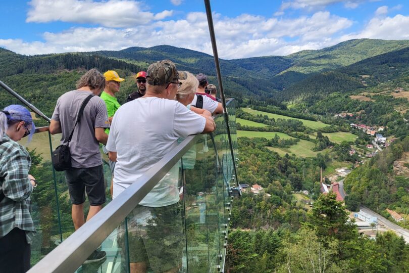 Nad Gelnicou otvorili novú vyhliadku Gloriette s presklenou podlahou!